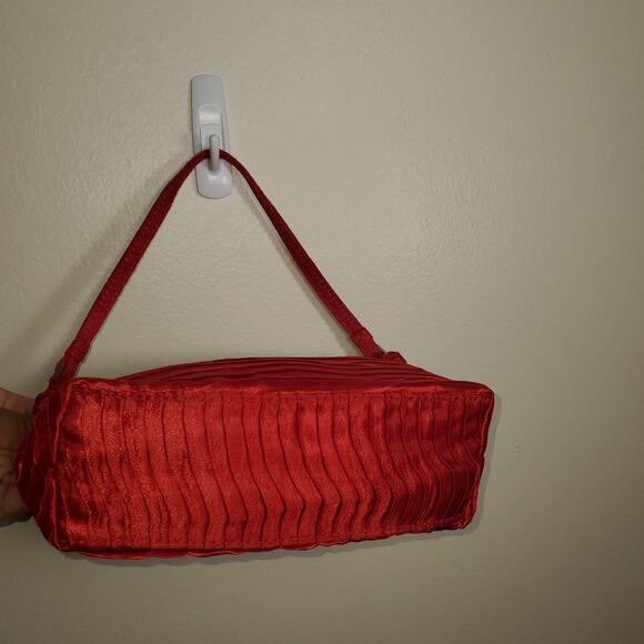 Red Satin Ruched Evening Shoulder Bag – Holiday Party & NYE Cocktail Purse - Picture 6 of 15